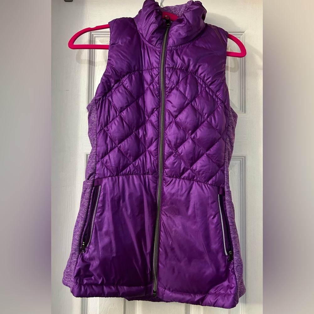 Lululemon Vest (size 4)